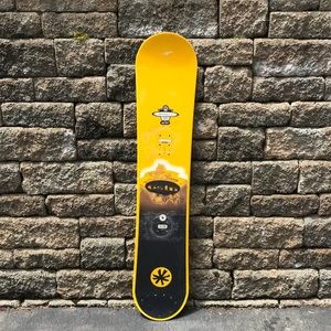 Used kids Osin Snowboard: